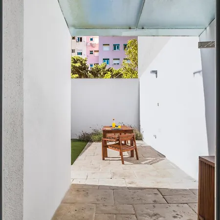Апартаменты Dom Vasco 30 - Charm Flat With Garden By Belem
