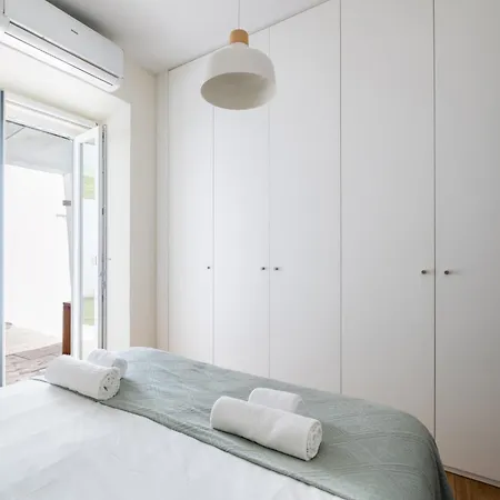 Dom Vasco 30 - Charm Flat With Garden By Belem *